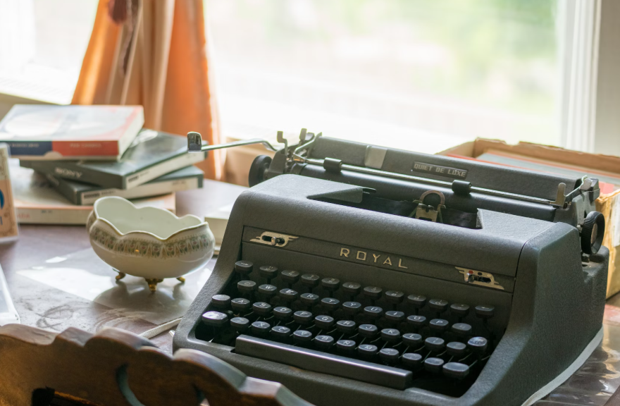 Best WordPress Themes For Authors